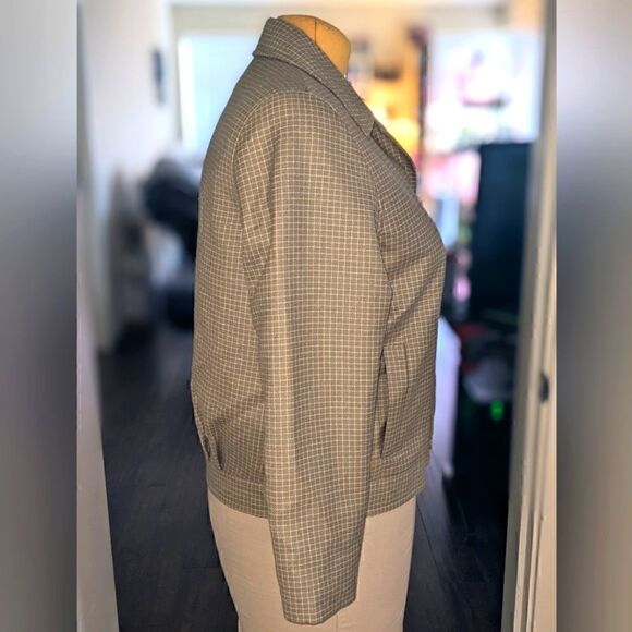 Vintage Dunedin Pure New Wool 14 Green and Beige Plaid Jacket - Picture 6 of 12